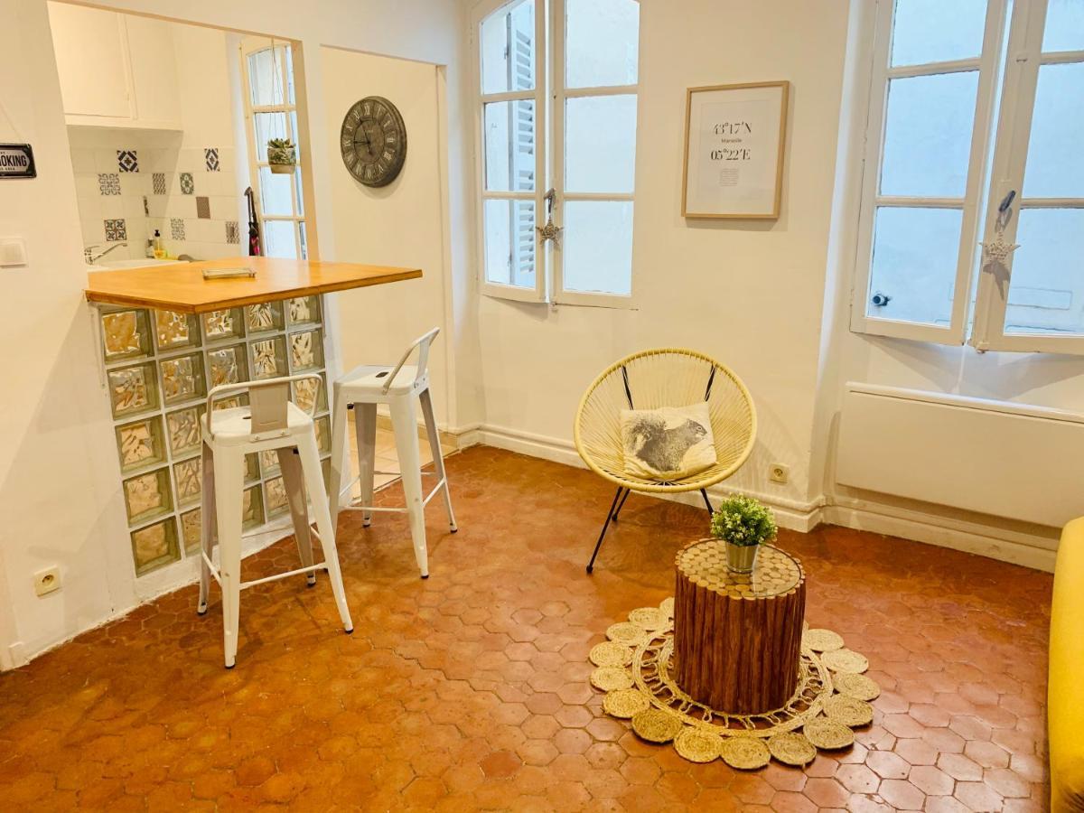 Un Petit Cocon En Plein Centre De Marseille Apartment Exterior foto
